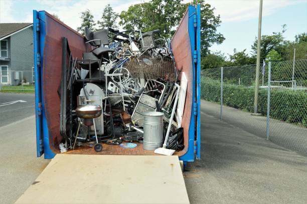 Best Yard Cleanup Services  in Loop, PA